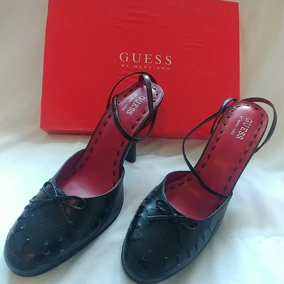 Guess by Marciano Shoes - Guess black leather Marni pumps